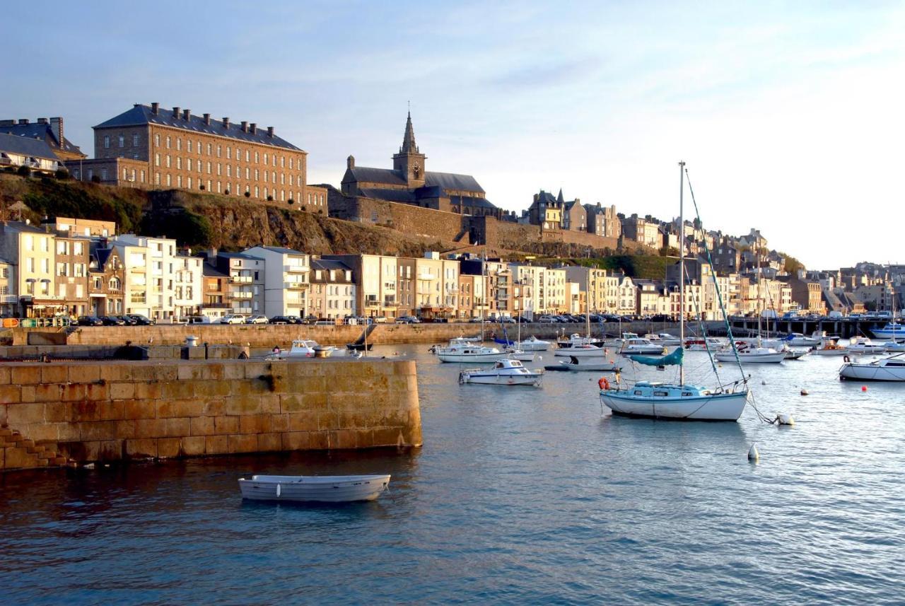 Appartement Villa Chausey, Vue Sur Le Port Granville Buitenkant foto